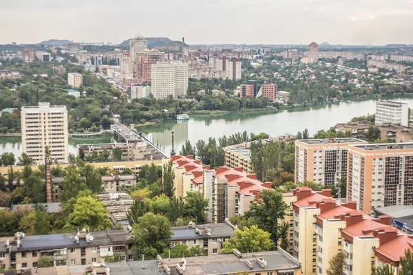 Zatažené městská krajina — Stock fotografie