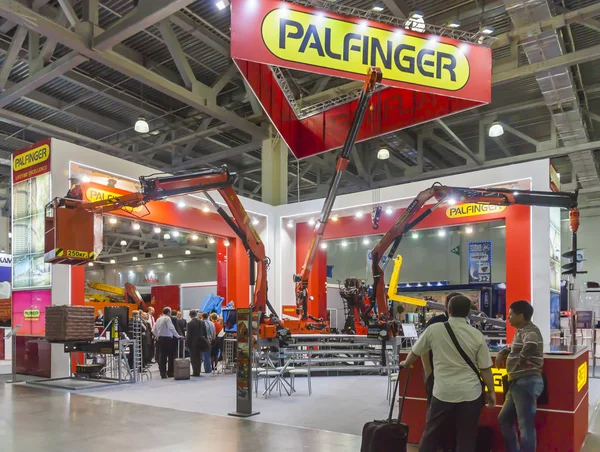 Feira Internacional de Equipamentos e Tecnologias de Construção — Fotografia de Stock