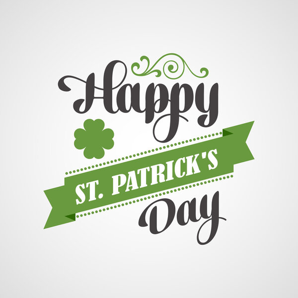 С Днем Святого Патрика. Типографика с орнаментами, лентой и клевером
