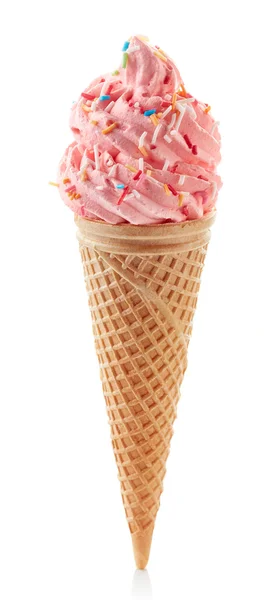 Cone de sorvete com gelado rosa — Fotografia de Stock