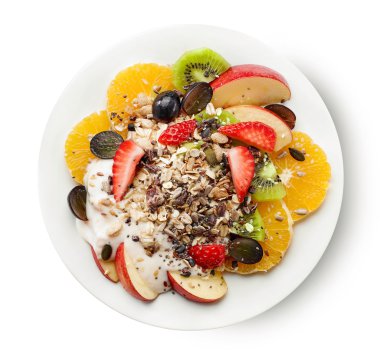 tabak meyve salatası