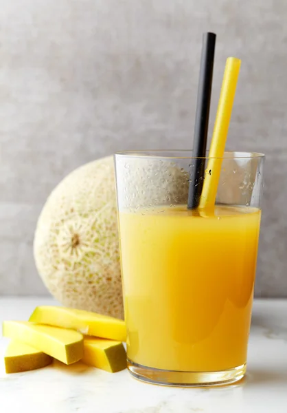 Szklanka soku melona i mango — Zdjęcie stockowe