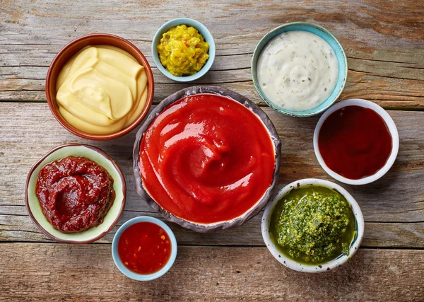 Various dip sauces — Stock Photo, Image