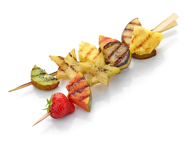 Grilled fruit pieces on skewer — Stock Photo, Image