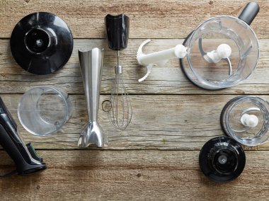 Smoothie blender ahşap tablo