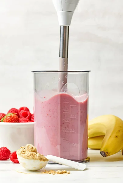 Process Making Healthy Breakfast Milkshake Kitchen Table Close — Stock Photo, Image