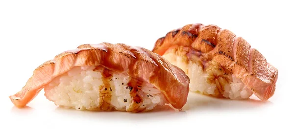 Sushi Salmone Bruciato Con Salsa Soia Isolata Sfondo Bianco Macro — Foto Stock