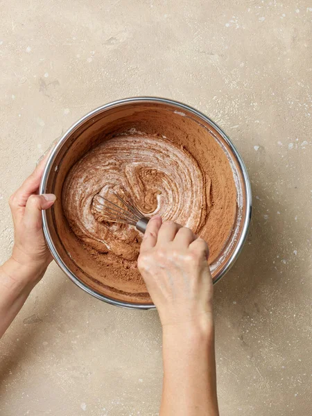 Processus Fabrication Pâte Pour Gâteau Chocolat Mélange Poudre Cacao Dans — Photo