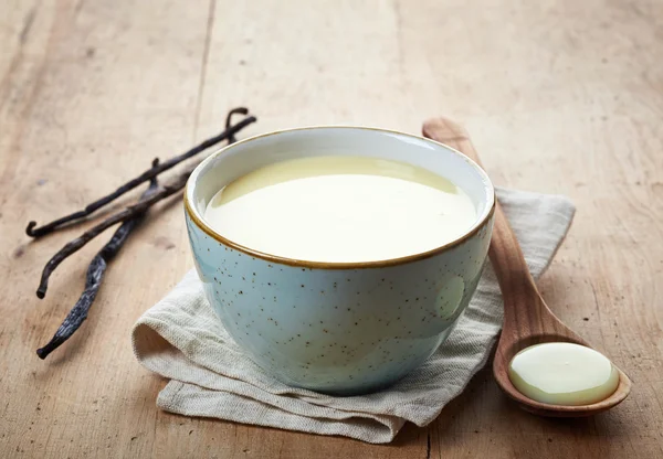 Eigengemaakte vanille saus — Stockfoto