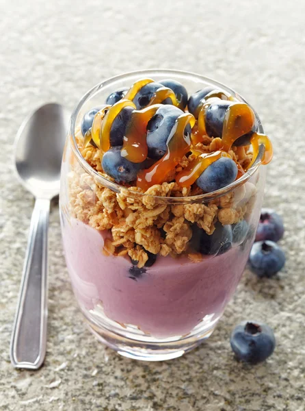 Postre con arándanos — Foto de Stock