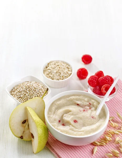 Bowl of baby food — Stock Photo, Image