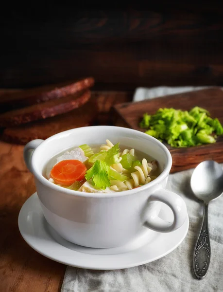 Bowl of chicken and vegetable soup — Stock Image Bowl of chicken and vegetable soup Royalty Free Stock Images