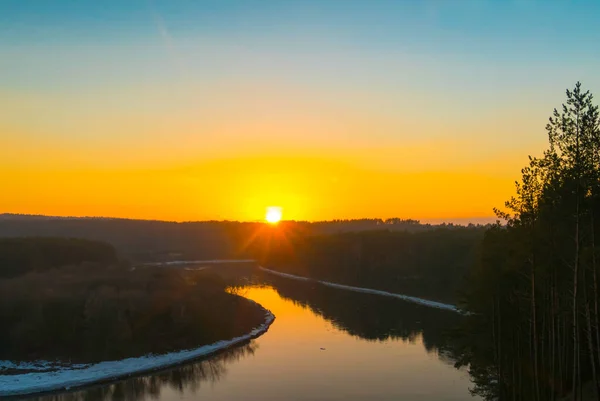 Puesta Sol Invierno Sobre Río — Foto de Stock