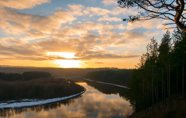 Coucher Soleil Hivernal Sur Rivière — Photo