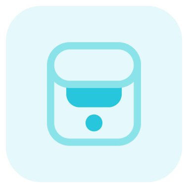 Kulaklığı şarj kutusuna koy ve kapağı aç.