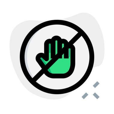 Alışveriş merkezinde eşyalara dokunmak yasak.