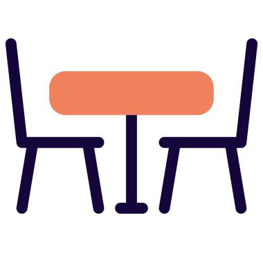 İki kişilik sandalyeli restoran masası boşaldı.