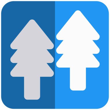 Orman ağaçları yolda bir uyarı niteliğinde.