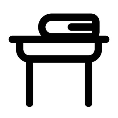 Sınıflarda okuyan öğrenciler için bir masaya kitap yaz.