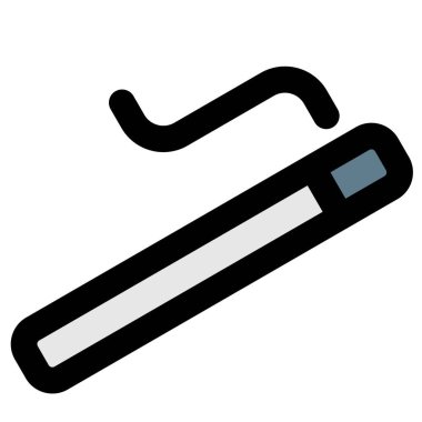 Açık alandaki yetişkinler için sigara içme alanı