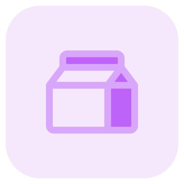 Okulda tetra ve yoğurt malzemeleriyle öğle yemeği.