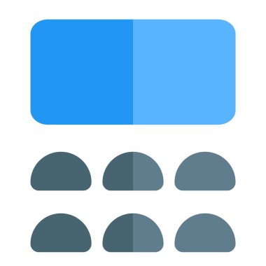 Ekranda beyaz tahta olan beden sınıfı.