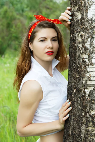 Girl resting in the forest summer — Stock Photo, Image