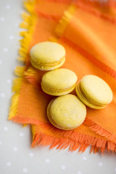 Biscotti macaron colorati — Foto Stock