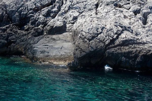 岩場と海 — ストック写真