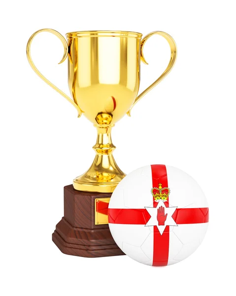 Gouden trofee cup voetbal voetbal met de vlag van Noord-Ierland — Stockfoto
