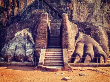 Aslan pençeleri yolu Sigiriya kaya, Sri Lanka
