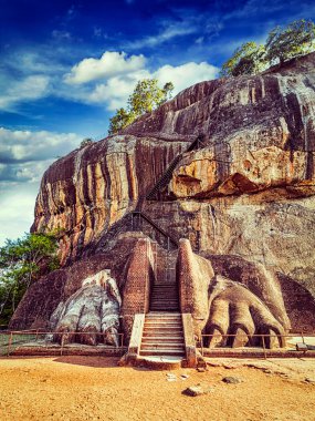 Aslan pençeleri yolu Sigiriya kaya, Sri Lanka