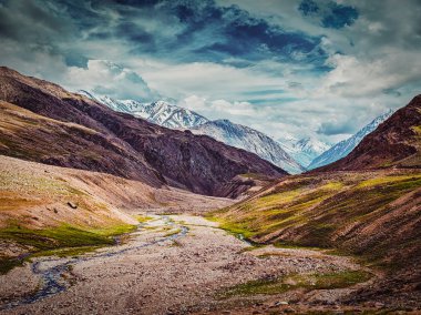 Himalayalar 'da Himalayalar manzarası