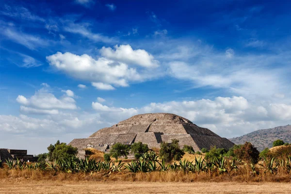 Pirâmides de Teotihuacan, México — Fotografia de Stock