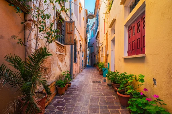 Сценічні мальовничі вулиці венетійського міста Чанія. Chania, Creete, Greece — стокове фото