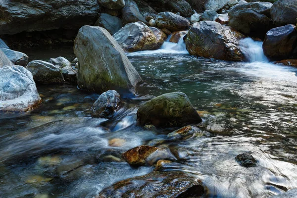 Şelale. Jibi, Himachal Pradesh