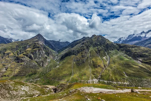 Veiw van Lahaul vallei in Himalaya — Stockfoto