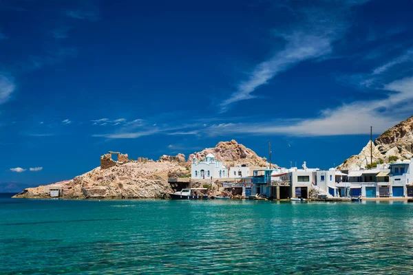 The beach of Firapotamos in Milos, Greece — Stock Photo, Image