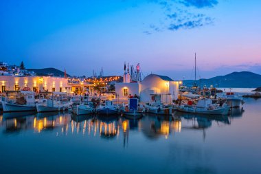 Yunanistan 'ın Paros Adası' ndaki Naousa kasabası.