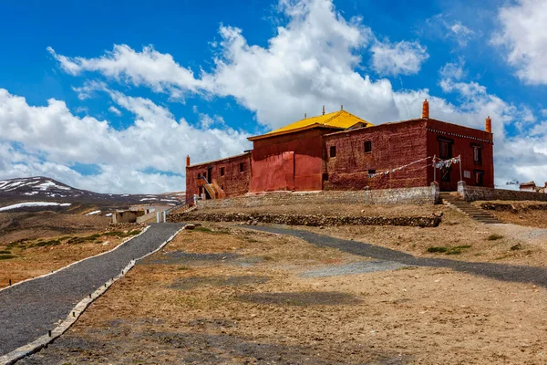 Boeddhistisch klooster in Comic Village. Spiti Valley, Himachal Pradesh, India — Stockfoto