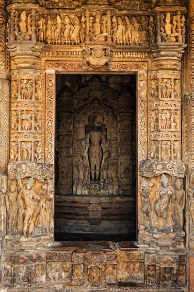 Vnitřní pohled na chrám Javari, Khajuraho, Indie — Stock fotografie