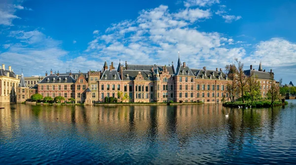 Hofvijver en Binnenhof, Den Haag — Stockfoto