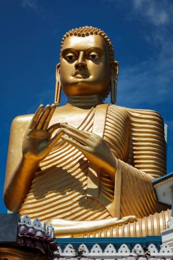 Altın Buda Altın Tapınağın çatısında, Dambulla, Sri Lanka