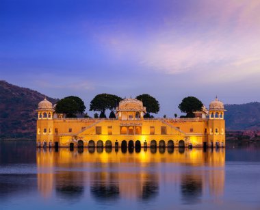 Jal Mahal Su Sarayı. Jaipur, Rajasthan, Hindistan