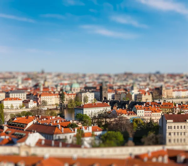 从布拉格城堡布拉格的鸟瞰图 — 图库照片