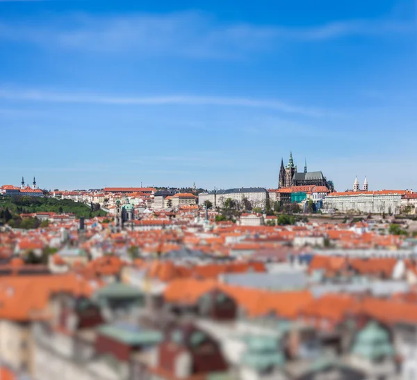 Uitzicht over stare mesto oude stad, Sint-Vituskathedraal — Stockfoto