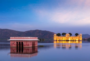 Jal Mahal Su Sarayı. Jaipur, Rajasthan, Hindistan