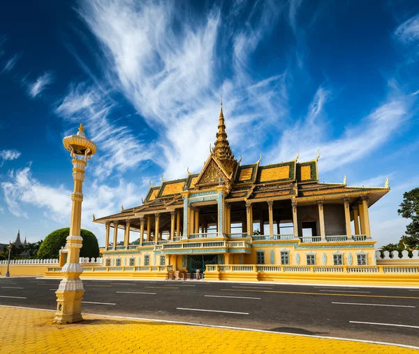 Královský palác v Phnompenhu — Stock fotografie