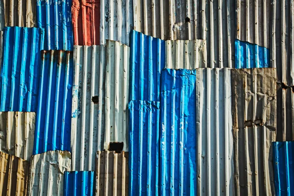 Fondo de valla de hierro corrugado —  Fotos de Stock