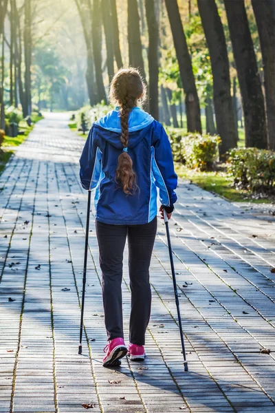 Caminata nórdica — Foto de Stock